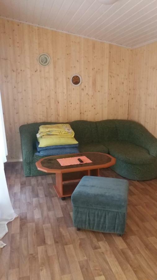 Domki Nad Jeziorem W Karlowicach Karlowice Buitenkant foto